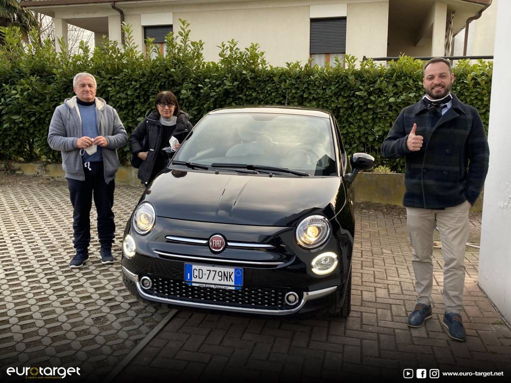 Photobook delle consegne // Marzo 2021