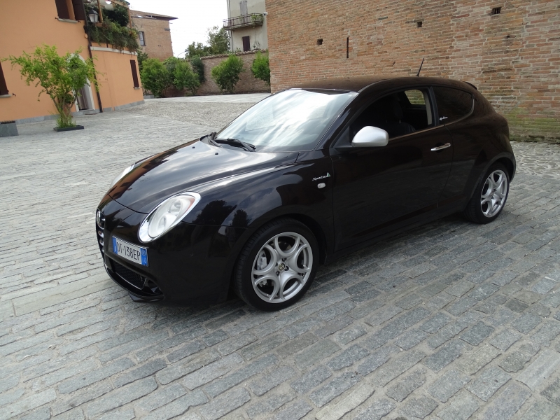 ALFA ROMEO MiTo 1.4 T 155 CV Distinctive Premium Packa Pieve