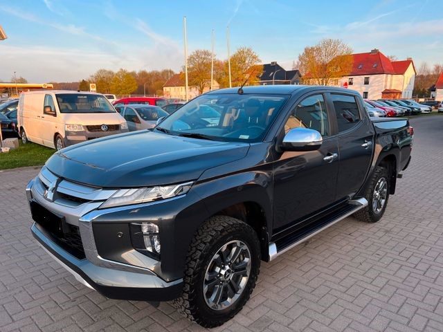 Offerta MITSUBISHI L200 2.3 D Double Cab 4x4 Super Select Diamond aut.