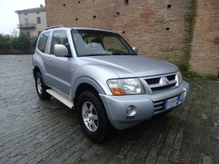 MITSUBISHI Pajero 2.5 TDI 3p. Invite