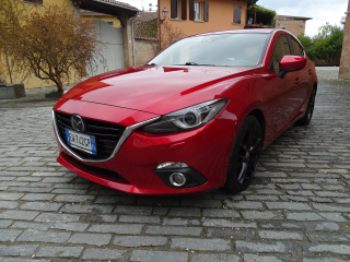 MAZDA Mazda3 2.2 Skyactiv-D Exceed