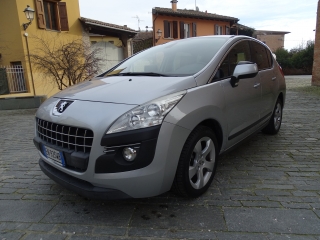 PEUGEOT 3008 1.6 e-HDi 112CV cambio robotizzato Stop&Start Style
