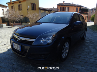 OPEL Astra 1.6 16V Twinport 5 porte Enjoy