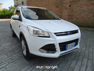 FORD Kuga 2.0 TDCI 140 CV 4WD Titanium