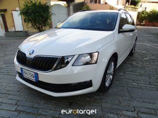 SKODA Octavia 1.6 TDI CR 90 CV Wagon Active