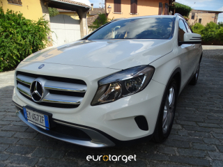 MERCEDES GLA 180 CDI Executive