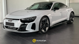 AUDI e-tron GT RS  quattro
