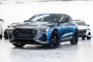 AUDI e-tron  55 quattro S line edition