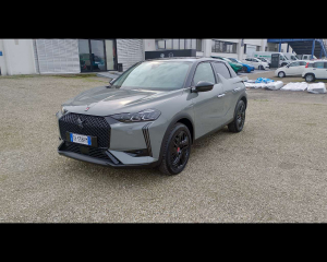 DS DS 3 E-Tense Performance Line+