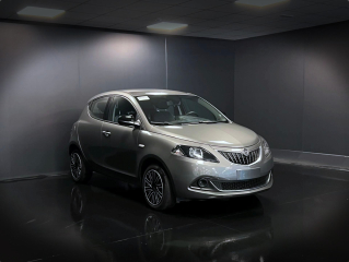 LANCIA Ypsilon 1.0 FireFly 5 porte S&S Hybrid Silver Plus