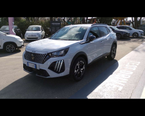 PEUGEOT 2008 PureTech 130 S&S EAT8 Allure