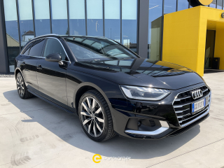AUDI A4 Avant 30 TDI/136 CV S tronic Business Advanced