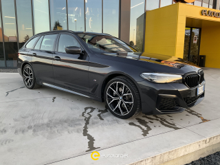 BMW Serie 5 520d 48V xDrive Touring Msport