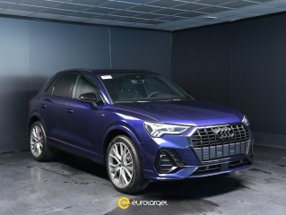 AUDI Q3 35 TDI S tronic Identity Black