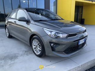 KIA Rio 1.0 T-GDi 100 CV MHEV iMT Style