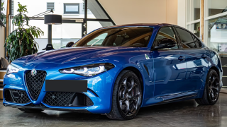 ALFA ROMEO Giulia 2.9 V6 Bi-Turbo AT8 Quadrifoglio