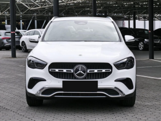 MERCEDES GLA 180 d Automatic Progressive Advanced Plus