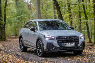 AUDI Q2  30 TDI Business Advanced