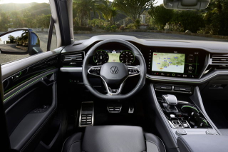 VOLKSWAGEN Touareg 3.0 V6 TSI eHybrid Elegance