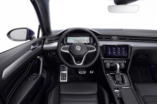 VOLKSWAGEN Passat Variant 2.0 TDI SCR EVO DSG Business