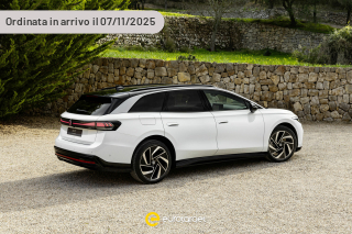 VOLKSWAGEN ID.7  Tourer Pro