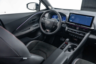 TOYOTA C-HR 2.0 PHEV Trend