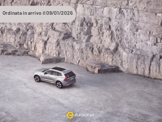 VOLVO XC60 T6 Plug-in hybrid AWD automatico Plus Bright