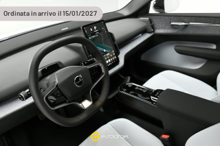 VOLVO EX30 P5 Long Range Ultra Black Edition