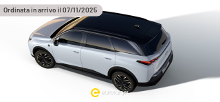 PEUGEOT 5008 motore elettrico (73kWh) 210 CV GT