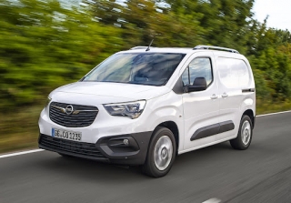 OPEL Combo 1.5 BlueHDI S&S 130CV AT L2 Elegance+