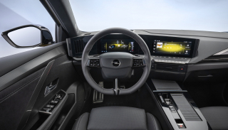 OPEL Astra-e  156 CV Edition