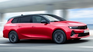 OPEL Astra-e  156 CV Sports Tourer Edition