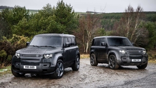 LAND ROVER Defender 90 3.0D I6 250 CV AWD Auto Hard Top