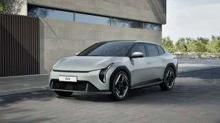 KIA EV4  81.4 kWh Long range GT-line Plus