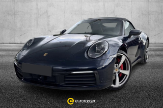 PORSCHE 911 Carrera 4S