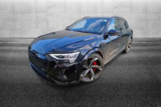 AUDI Q8 e-tron S