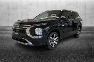 MITSUBISHI Outlander 2.4 MIVEC 4WD PHEV Intense